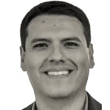 Author Manny Vasquez