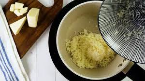 3 Cara Untuk Melelehkan Keju Cheddar Wikihow