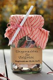 Kreatives Geldgeschenk Fur Eine Hochzeit Noch Mehr Ideen Gibt Es Auf Www Spaaz De Creative Money Gifts Money Gift Wedding Gift Money