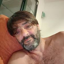 Momento muerto en la bañera o atropellame camión...