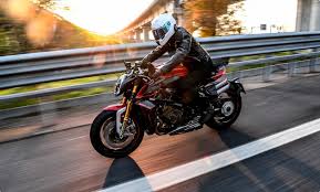 Art in motion, pure emotion. 2021 Mv Agusta Brutale 1000 Rr Model Overview Laptrinhx