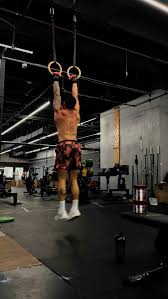 Wrapping up one more month with the best supplements! Making sure o got  enough energy, strength and conditioning to go trough my routine at 100%,  @prozis with my code MOREIRA10 to give you discount ...