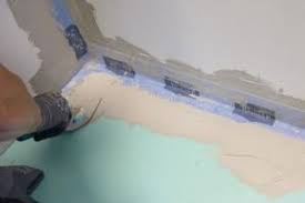 Dusche Abdichten Anleitung Diybook Fliesen Legen Fliesen Dusche