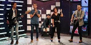 Lirik Dan Chord Lagu Bukan Cinta 1 Atau 2 Dari Gamma1 Halaman All Kompas Com
