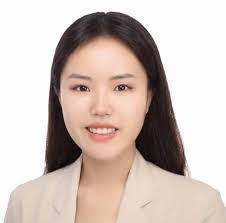 Rachael Liu's Instagram, Twitter & Facebook