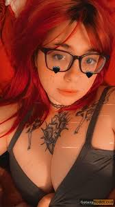 Venomous_dolly cumshot