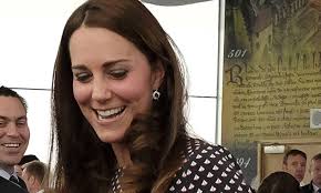 Além de ser esposa e mãe, Kate Middleton assume um papel maior na realeza  britânica