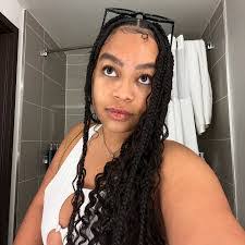 Leslie Tirado's Instagram, Twitter & Facebook