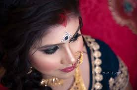 Top Magazine Photographers in Tarakeswar