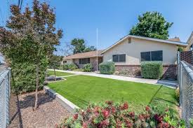 2910 W Tulare Ave, Visalia, CA 93277