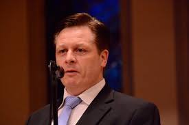 Anthony Kearns Sings For Julia's Butterfly Foundation