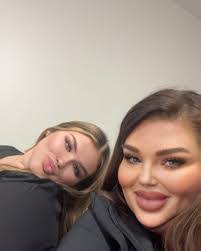 Brandi Irvin's Instagram, Twitter & Facebook