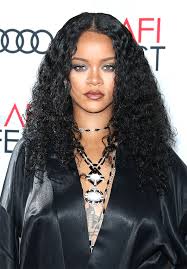 Cutting curly hair at home is more risky than cutting straight hair. How To Trim Curly Hair At Home Zendaya S Hairstylist Shares Tips Hollywood Life