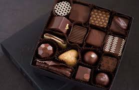Boite Chocolats Voyage Onirique Chocolat Marque Chocolat Fond D Ecran Chocolat
