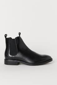 Capture great deals on stylish black men's chelsea boots from dr martens, allen edmonds, frye & more. Chelsea Boots Black Faux Leather Men H M Us