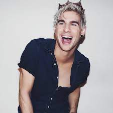 Ceo of hairdresser reacting watch the latest video from brad mondo (@bradmondonyc). How Much Money Brad Mondo Makes On Youtube Net Worth Naibuzz