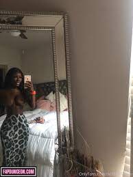 Lazelle Doll - Gorgeous Ebony Onlyfans Nudes - Fapdungeon