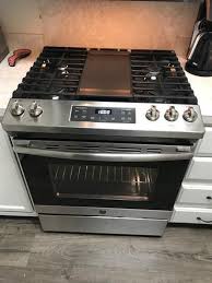 Pin By Lillian Dejesus On Dream Kitchen In 2020 Kitchen Appliances Design Oven Cleaning Gas Stoves Kitchen