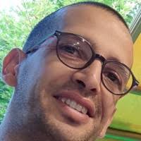 20+ "Sal Lia" profiles