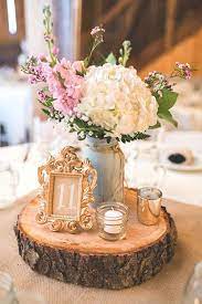 Shabby Chic Vintage Wedding Decor Ideas See More Http Www Weddingforwar Decoracoes Centrais Do Casamento Rusticas Centro De Mesa Casamento Wedding Decor