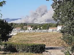 Un incendie de végétation s'est déclaré ce samedi dans la clape, près de l'hospitalet, sur la commune de narbonne, dans l'aude. Aude La Ville De Conques Sur Orbiel Touchee Par Un Incendie D Importants Moyens Deployes Par Les Secours Actu Occitanie