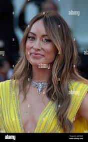 Premiere don't worry darling olivia hi-res stock photography and images