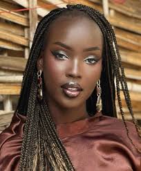 Melanin ladies just dey enter my eyes lately, God I'm chocolate o but let  your will be done sha.. I tall so height no matter, Brown skin ladies, drop  your pictures in