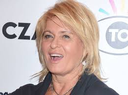 View complete tapology profile, bio, rankings, photos, news and record. Ewa Kasprzyk Ma Nowego Partnera To Delfinoterapeuta Specjalnie Dla Niej Wrocil Do Ojczyzny