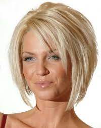 35 Pretty Hairstyles For Women Over 50 Shake Up Your Image Come Out Looking Short Hair Styles Hair Styles Hairdos For Short Hair