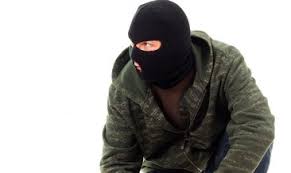 Rüyada kendini hırsızlık yaptığını görmek diploma alacağına, meslek hayatında da başarı sağlayacağına tekabül eder. Ruyada Hirsiz Gormek Ne Anlama Gelir Haberleri Son Dakika Ruyada Hirsiz Gormek Ne Anlama Gelir Gelismeleri