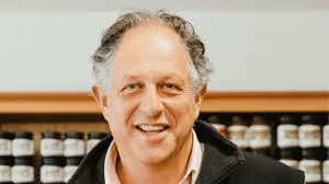 Supporting the community with art