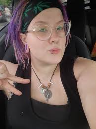 Where to get dreadlocks crocheted in southeast Illinois?