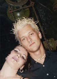 Di Rutherford  [https://www.facebook.com/photo?fbid=1017119123889705&set=gm.24238254939115051&idorvanity=490867197613825](https://www.facebook.com/photo?fbid=1017119123889705&set=gm.24238254939115051&idorvanity=490867197613825)