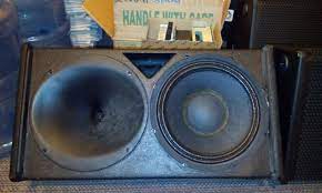 Air kurang, sebab air kurang mungkin radiator mengalami kebocoran. Life Begins At Forty Diy Baiki Speaker