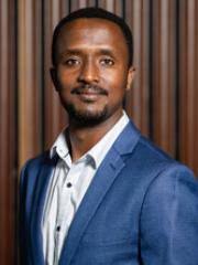 Dr Desalegn Markos Shifti