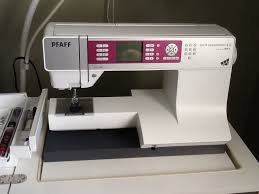 Pfaff Quilt Expression 4 0 Sewing Machine Pfaff Extension Table Sewing Machine Pfaff Sewing Machine For Sale
