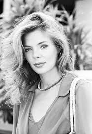 Alexia Dechamps começou sua carreira como atriz, em 1992, na Rede Globo,  atuando na trama O Dono do Mundo, de Gilberto Braga. Voltou à TV em Pátria  Minha, do mesmo autor. Fez