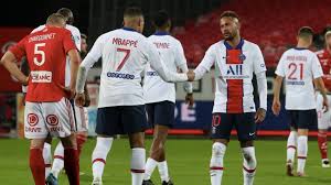 Check all the information and latest news about reinildo mandava (lille). Neymar Mbappe Among Five Psg Players In Ligue 1 Tots Just Two Inclusions For Champions Lille