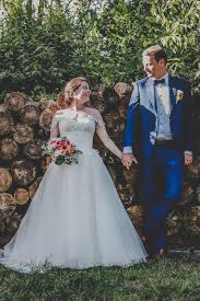Check spelling or type a new query. Das Ideale Brautkleid Ideen Tipps Tricks Strauss Fliege