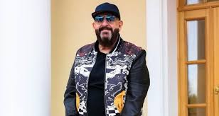 Супруга артиста скончалась в 2015 году от сердечной недостаточности. Mihail Shufutinskij Pohudel Na 30 Kg Radi Molodoj Izbrannicy Novosti Russkogo Radio Moskva 105 7