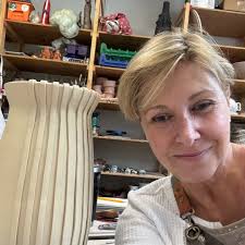 Strictly Functional Pottery