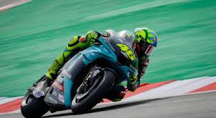 May 14, 2021 · nel folle mercato estivo sono stati fatti i nomi per la sua m1 di pedrosa, dovizioso e rea, ma è stato uno sparo nel buio e la realtà, oggi, è che ci sono ben quattro motogp libere ma pochi. Motogp Oggi Gp Catalogna 2021 Orari Fp3 Fp4 E Qualifiche Tv Streaming Programma Dazn Tv8 E Sky Oa Sport