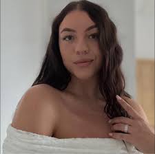 Jana Pojarkova updated her profile picture.