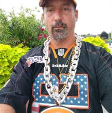 Lions fans are the best 😂 Check out this sign in Chicago