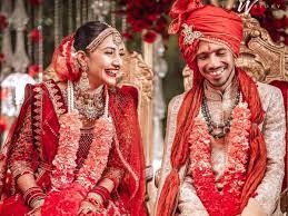 His father kk chahal is a advocate and mother is a housewife. Royal In Red Pictures From Yuzvendra Chahal And Dhanashree S Low Key Wedding