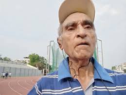 Completed 8.61 km run in 77 minutes