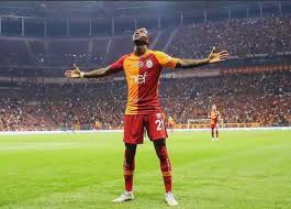 His potential is 80 and his position is lm. Henry Onyekuru Henryconyekuru Twitter Footy Football Sports