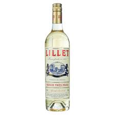 Lillet blanc is an aperitif wine made from the bourdeaux grapes and other fruit liqueurs. Lillet Blanc Aperitif 0 75l Online Bestellen Getraenkedienst Com