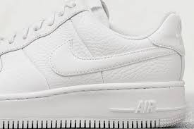 Jangan lupa bandingkan harga produk nike untuk mendapatkan harga termurahnya ya! There S Only One Place To Get Nike S New Exclusive Air Force 1 Shoes Footwear News