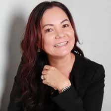 Leah Mick's Instagram, Twitter & Facebook